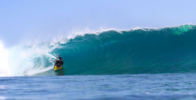 Me-Surf-Indonesia-400.jpg