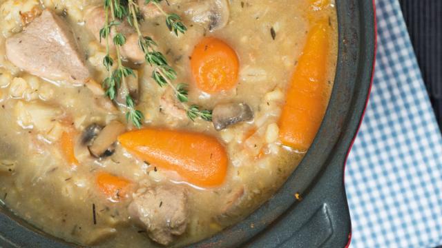 Pork, barley and carrot casserole