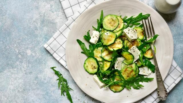 Courgette and feta salad