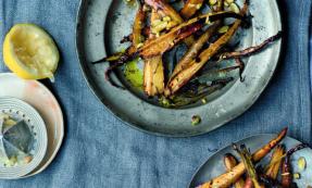 Honey-roasted parsnips and carrots