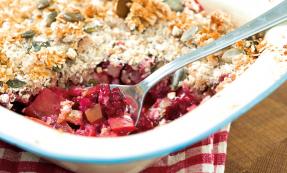 Apple, blackberry, oat and seed crumble