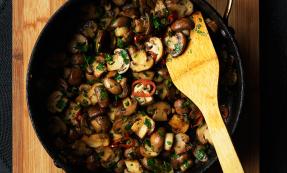 Garlic mushrooms