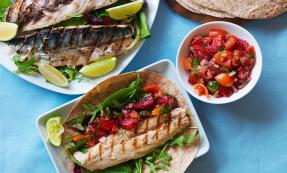 Mackerel salsa wrap