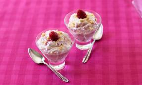 Raspberry shortbread mess