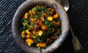 Saag aloo (spinach and potatoes)