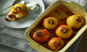 Stuffed baked apples