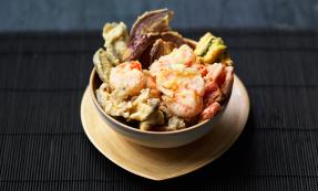 Prawn and vegetable tempura