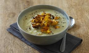 Cauliflower and leek soup