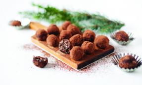 Nutty chocolate truffles